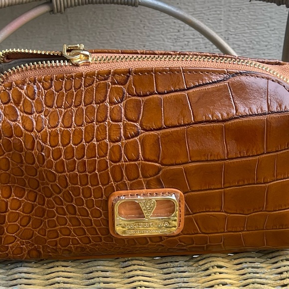 Valentin - Picture 2 of 6